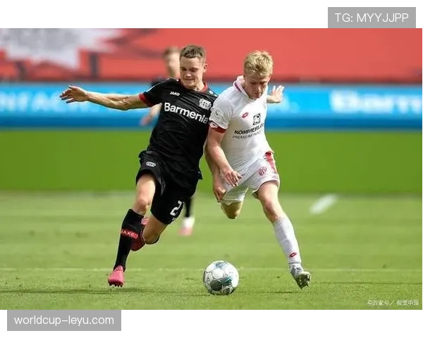 费耶诺德新赛季展望：能否延续强势表现，巩固积分优势并提升争冠竞争力？