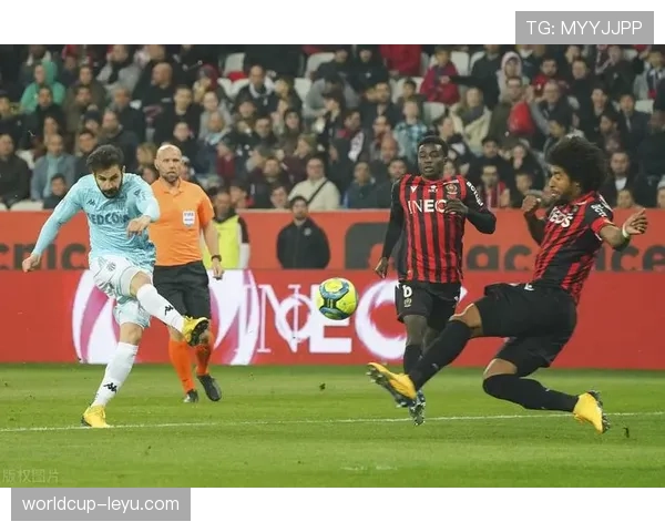 法布雷加斯与若日尼奥中场推进与传球结构出现分化