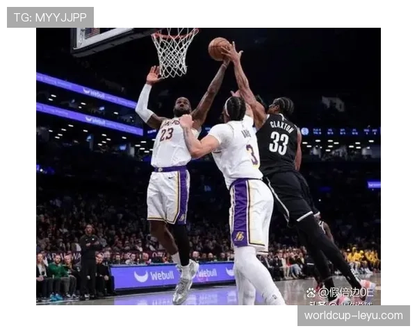 奥尼尔内线单打效率领先詹姆斯 助湖人统治篮下优势明显